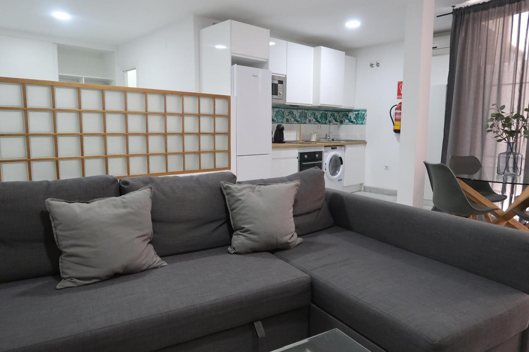 J & E Malaga Center Apartamentos Exterior photo